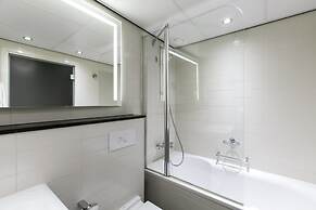 Holiday Inn Eindhoven Centre by IHG
