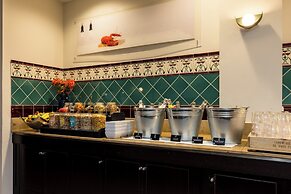 Holiday Inn Eindhoven Centre by IHG