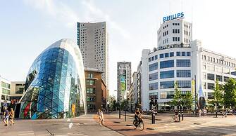 Holiday Inn Eindhoven Centre by IHG