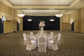 Toronto Don Valley Hotel and Suites