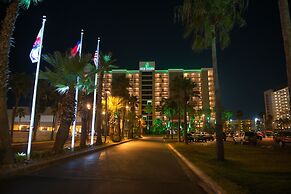 Isla Grand Beach Resort