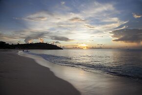Galley Bay Resort & Spa