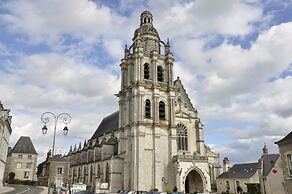 ibis Blois Centre Chateau