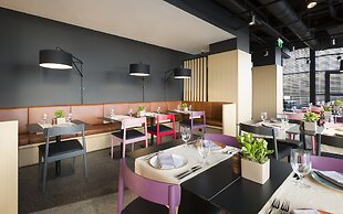 AZIMUT Hotel Smolenskaya Moscow