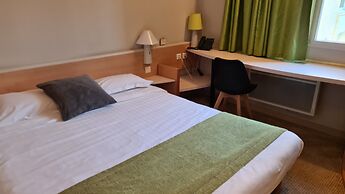 Sweet Home Hotel