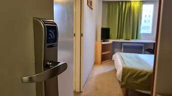 Sweet Home Hotel