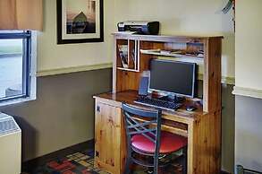 Thompson's Best Value Inn & Suites