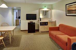 Thompson's Best Value Inn & Suites