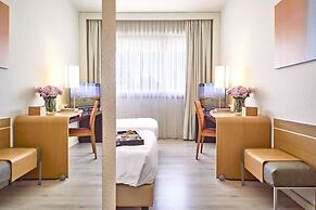 Living Place Hotel