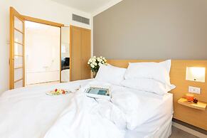 Living Place Hotel