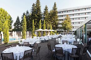 Living Place Hotel
