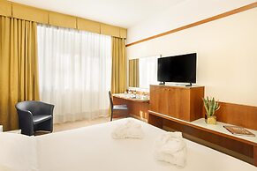 Best Western City Hotel