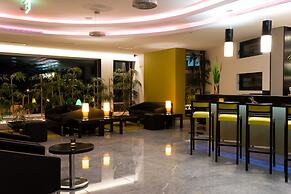 SANA Capitol Hotel