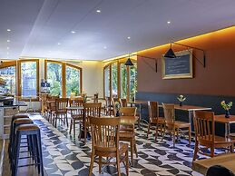 ibis Sion Hotel
