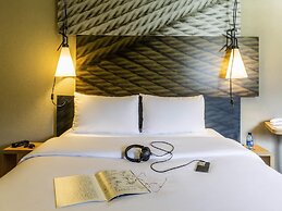ibis Sion Hotel
