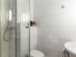 ibis Sion Hotel