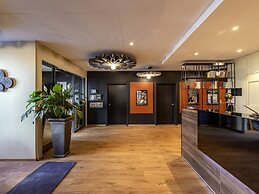ibis Sion Hotel