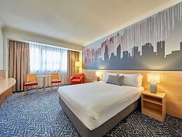 Mercure Perth