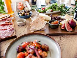 Mercure Perth