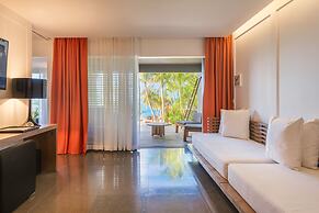 Christopher Hotel