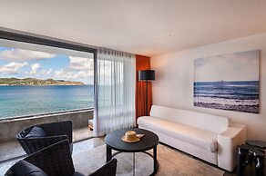 Christopher Hotel