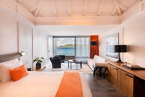 Christopher Hotel