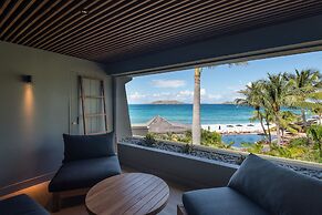 Christopher Hotel