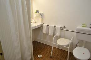 Tamworth Motor Inn & Cabins