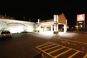 Quattro Hotel & Conf. Centre, an Ascend Collection Hotel