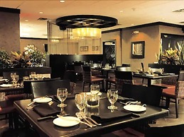 Quattro Hotel & Conf. Centre, an Ascend Collection Hotel
