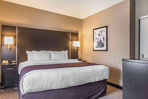 Quattro Hotel & Conf. Centre, an Ascend Collection Hotel