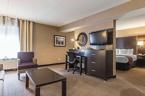 Quattro Hotel & Conf. Centre, an Ascend Collection Hotel