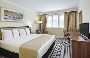 Holiday Inn Cardiff - North M4 by IHG