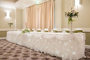 Holiday Inn Cardiff - North M4 by IHG