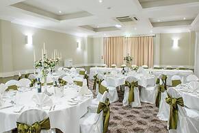 Holiday Inn Cardiff - North M4 by IHG