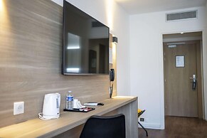 Campanile PRIME - Troyes Nord Barberey