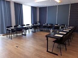 Campanile PRIME - Troyes Nord Barberey