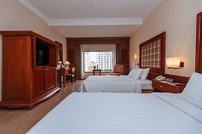 Hotel Cambodiana