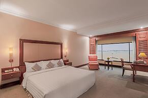 Hotel Cambodiana