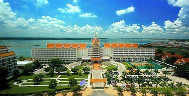 Hotel Cambodiana