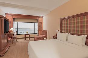 Hotel Cambodiana