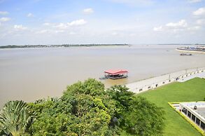 Hotel Cambodiana