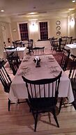 Three Chimneys Inn
