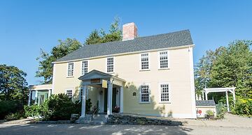 Three Chimneys Inn