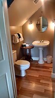 Three Chimneys Inn