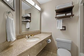 Best Western Plus Stoneridge Inn & Conference Centre
