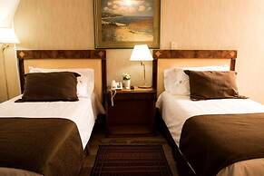 Mayflower Suites