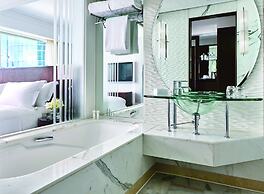 Cordis, Hong Kong