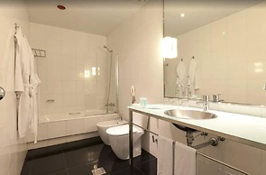 Hotel Quatro Puerta Del Sol