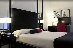 Hotel Quatro Puerta Del Sol